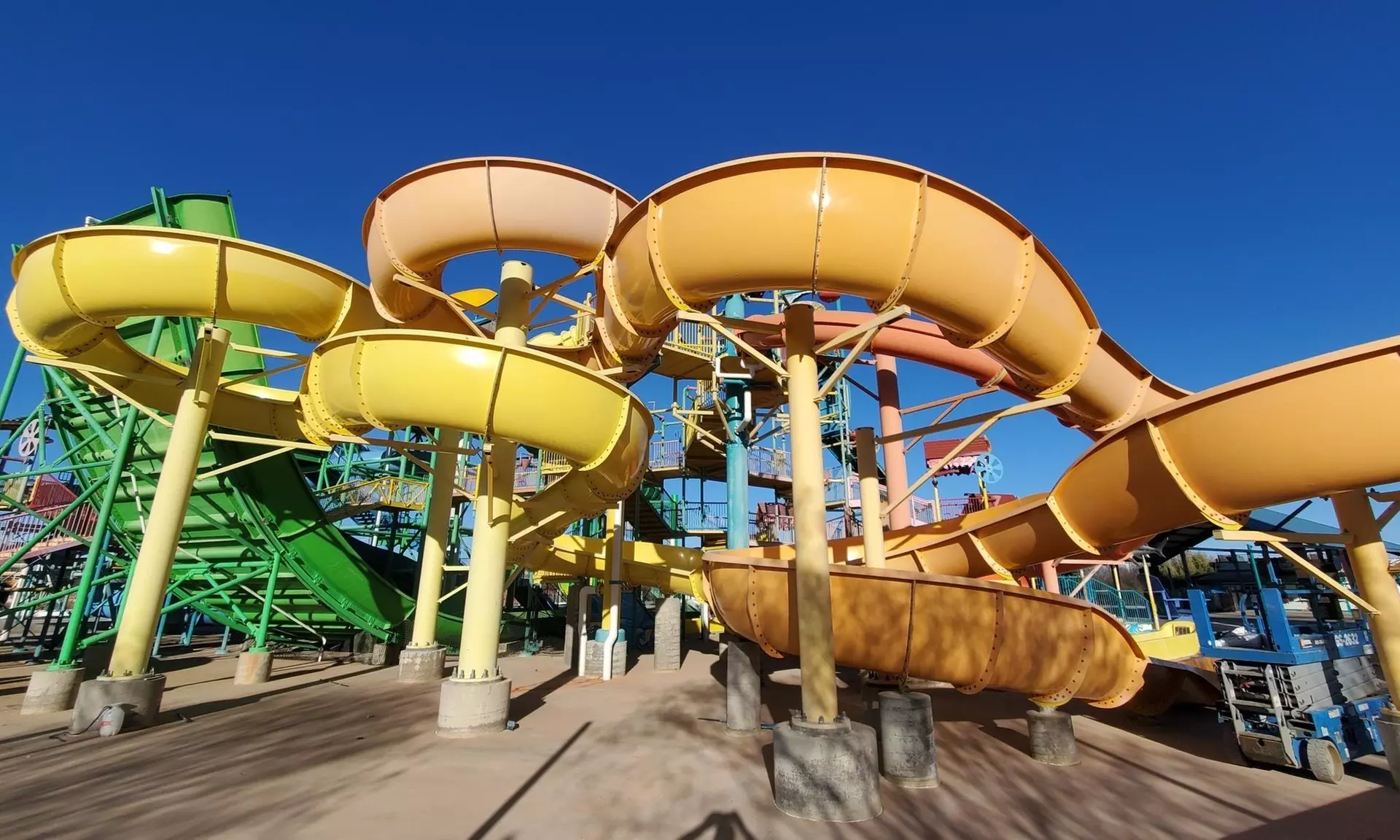 38% Off 2026 Hawaiian Falls Waterpark Season Pass - 3 Locations