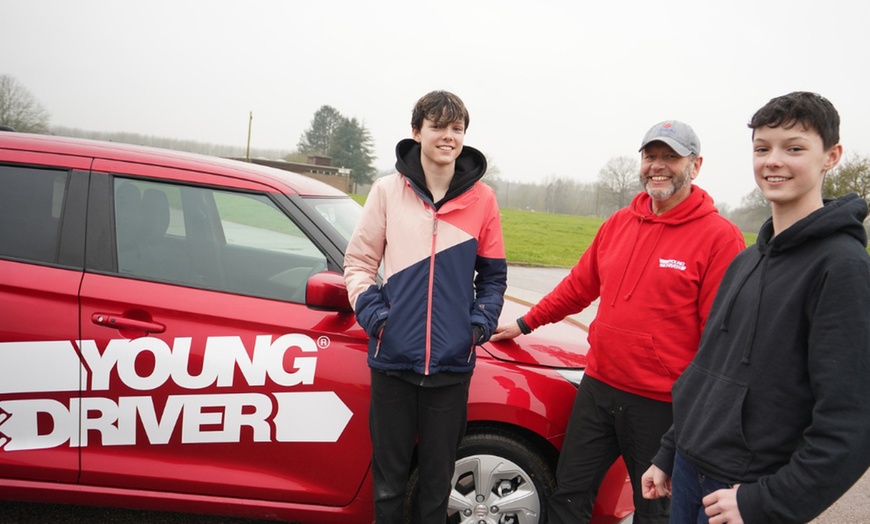 Image 2: 30, 60-Minute Taster Driving Lessons