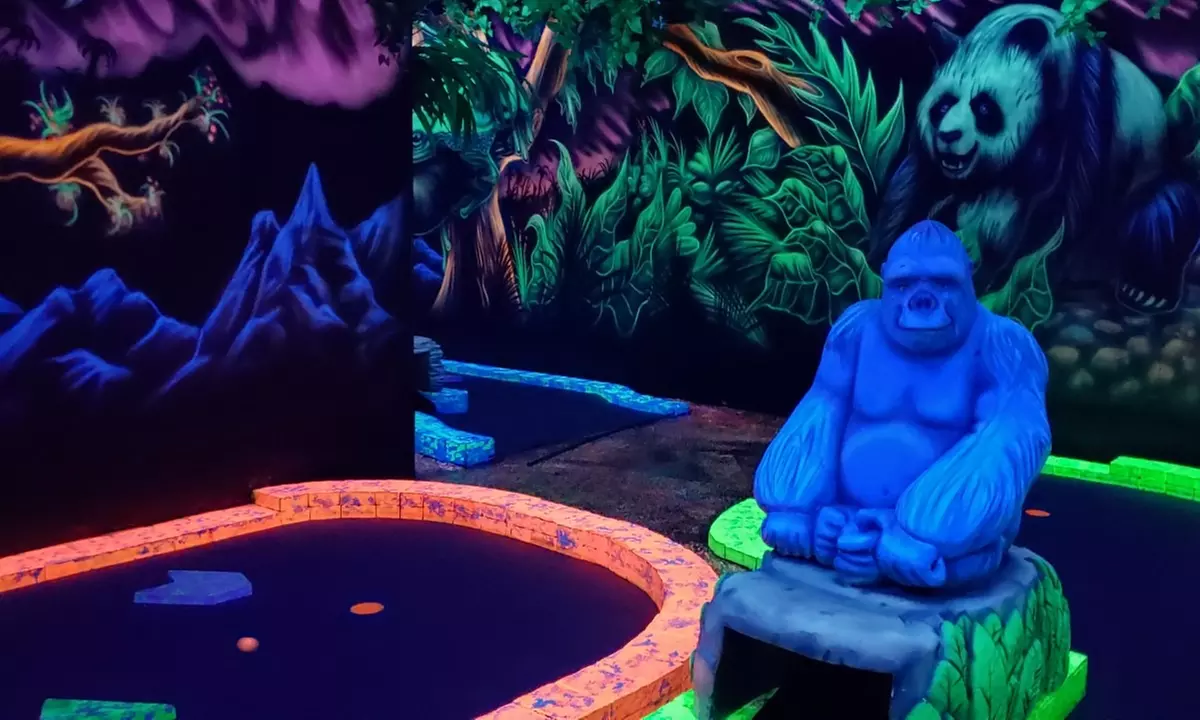 12 Holes of Glow in the Dark Mini Golf with 3D Artwork!