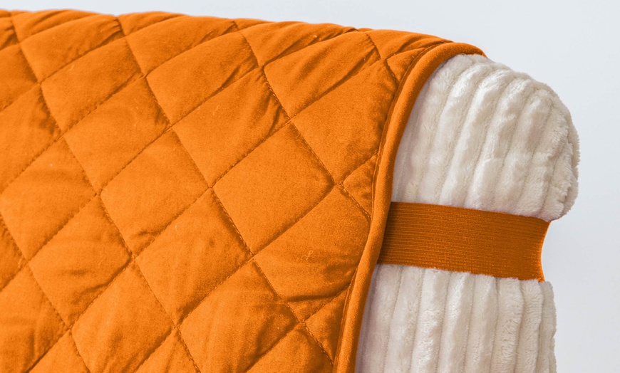 Image 8: Copridivano trapuntato antmacchia