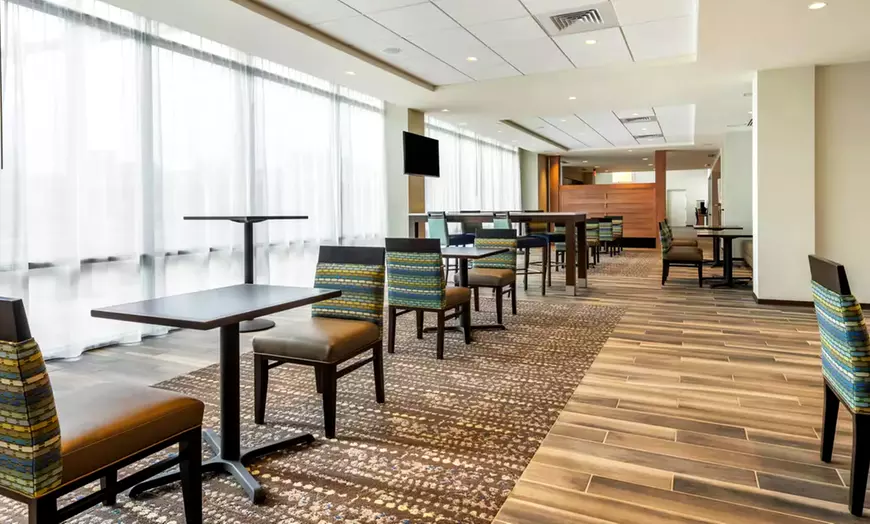 Business center and meeting rooms