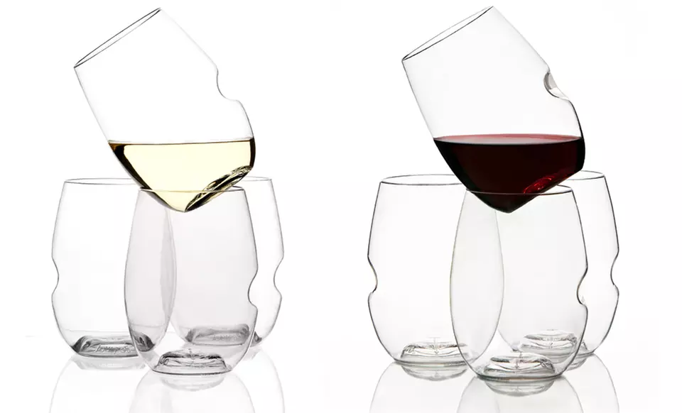 Govino Set of 8 Shatterproof Wineglasses or Govino Set of 4 Shatterproof Wineglasses with Decanter - Primary Image