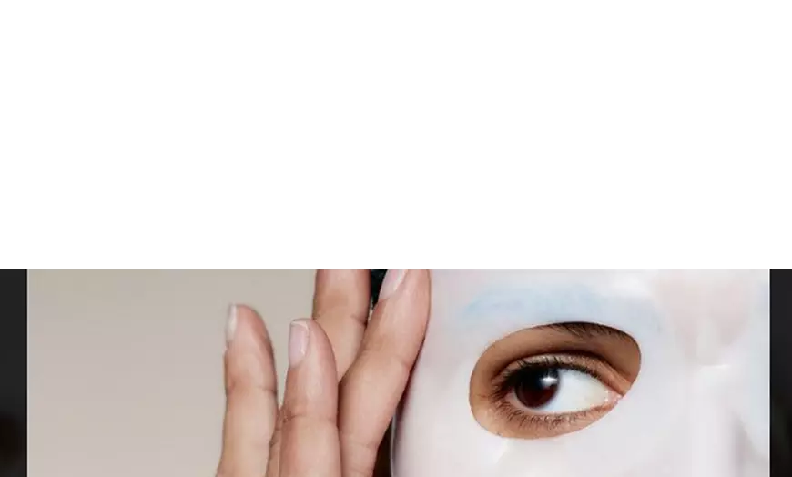 Image 3: Anti-aging Ritual:1 or 3 Collagen Mask Sessions and Exfoliating Facial
