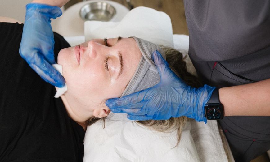 Image 2: Indulge in Facial Pampering Packages