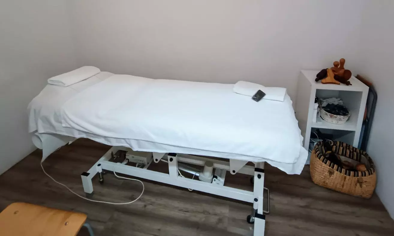 Hasta 9 sesiones de electroestimulación y masaje drenante en Les Corts