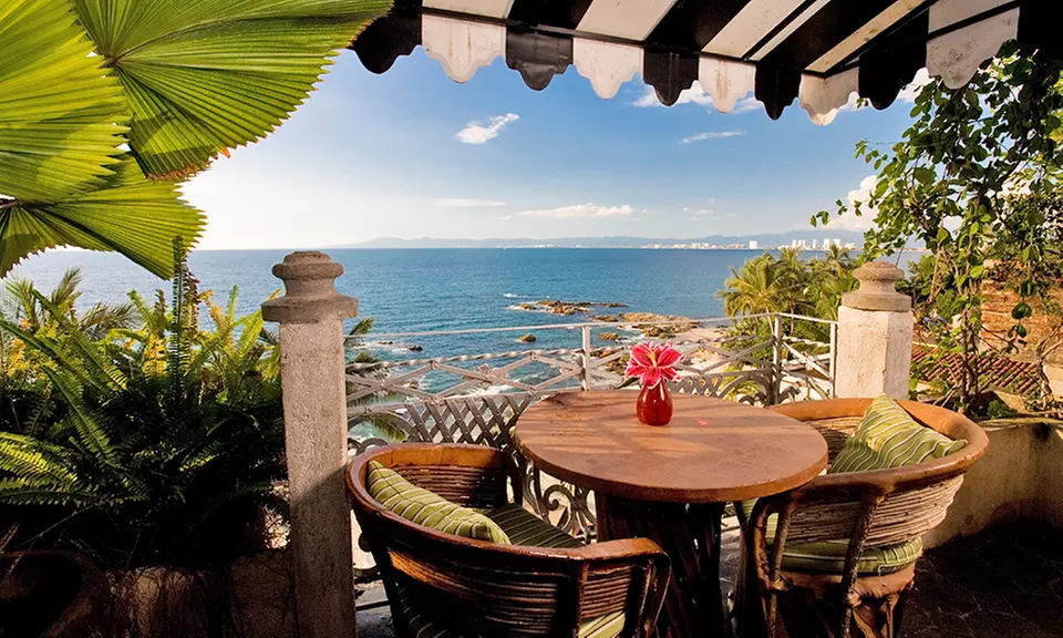 4-, 5-, 6-, or 7-Night Stay for Two at Quinta Maria Cortez in Puerto Vallarta, Mexico. Combine Up to 14 Nights. - Primary Image