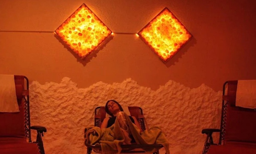 Image 5: Unwind with a 40-Minute Salt Session For One, Two, or Four People
