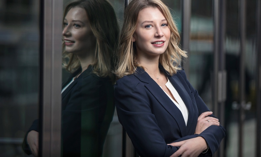 Image 2: Bewerbung & Business Portraits mit Persönlichkeit für 1 Person