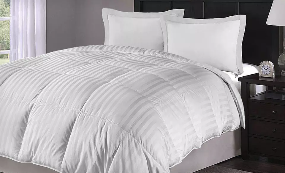 Royal Luxe 400 TC Stripe Down Alternative Comforter (Up to 60% Off). Three Sizes Available. Free Shipping and Returns. - Primary Image