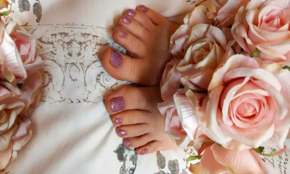 Maniküre, optional als Kombipaket mit Pediküre für 1 Person