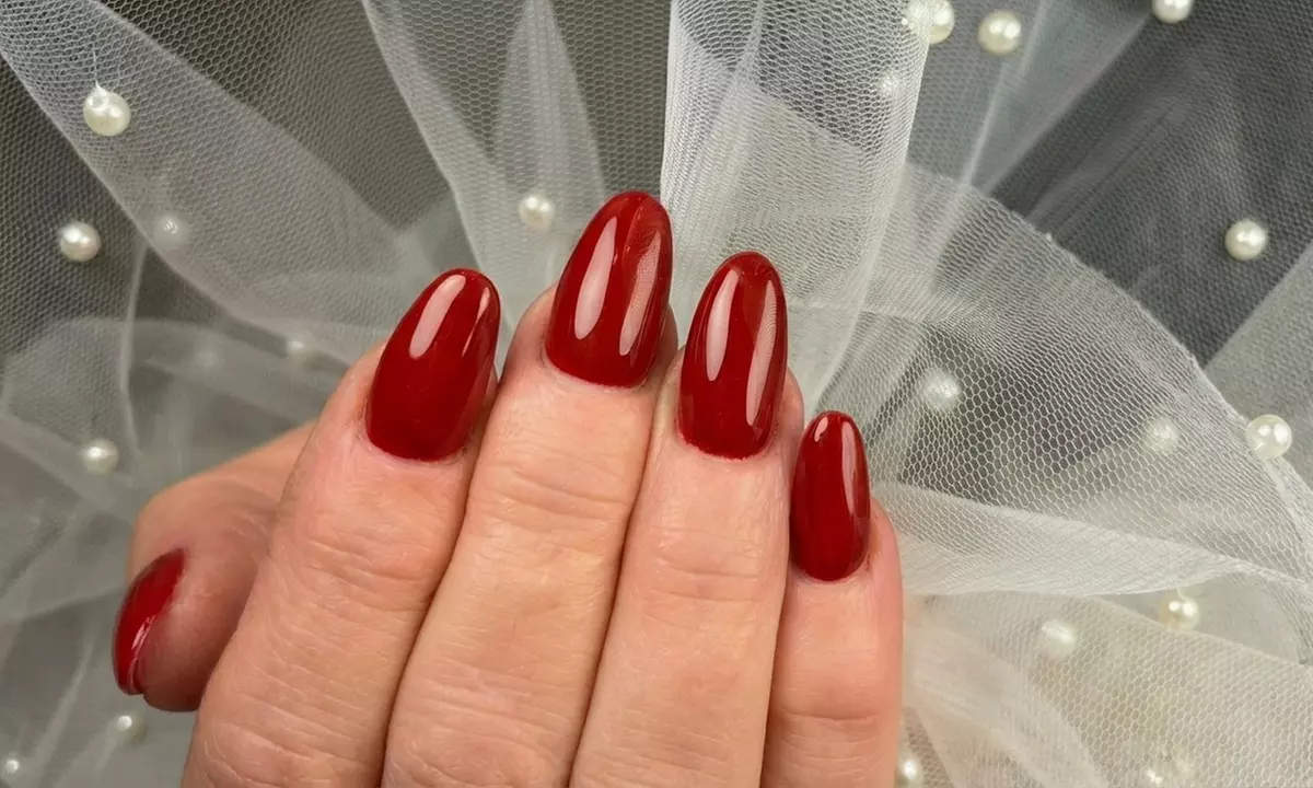 Sesión de manicura y/o pedicura semipermanente