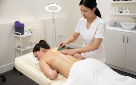 35 Minute Scratching Therapy - Glow up Lounge