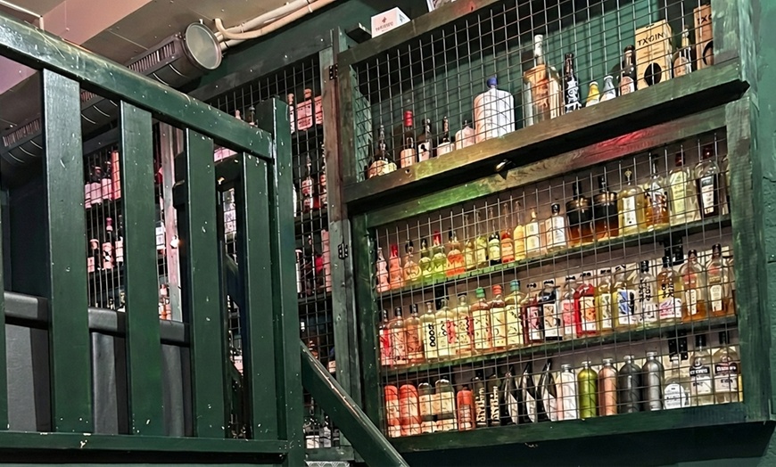 Image 5: Gezellige middag cocktails mixen incl. hapjes in het centrum