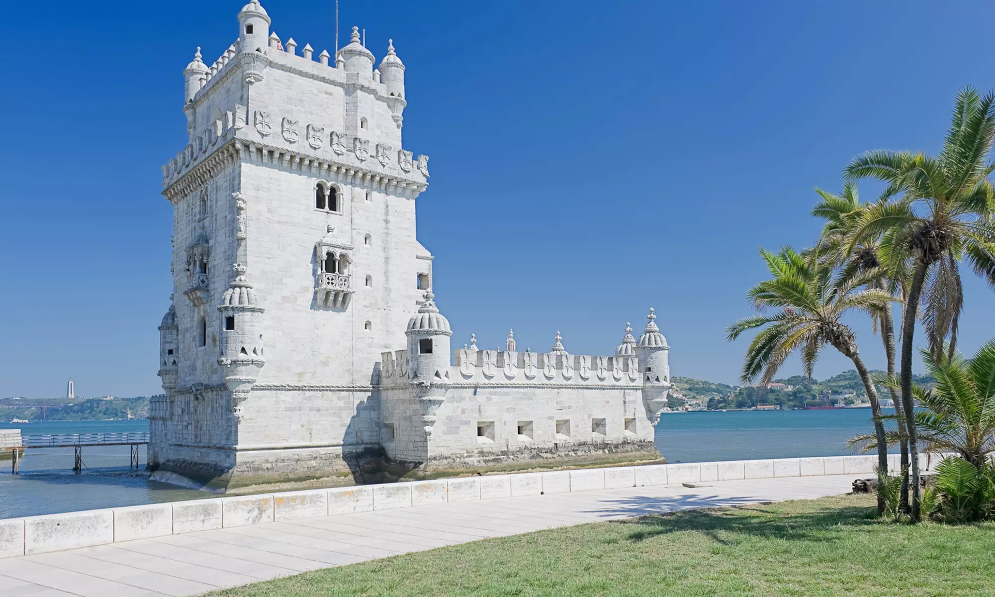 ✈ Lisbon: 6-Day Portugal Escape with Flights & Hotel