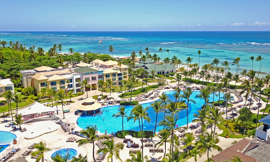 3-, 4-, 6-, or 7-Night All-Inclusive Ocean Blue & Sand Resort Stay with ...