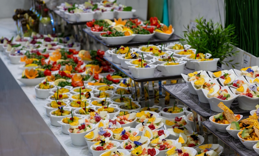 Image 6: 4* Weekend Brunch Buffet at the Award-Winning World's Tallest Hotel