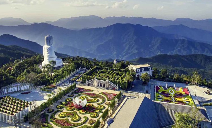 Image 5: Vietnam: One Day Hoi An-Bana Hill-Golden Bridge Tour with Buffet Lunch