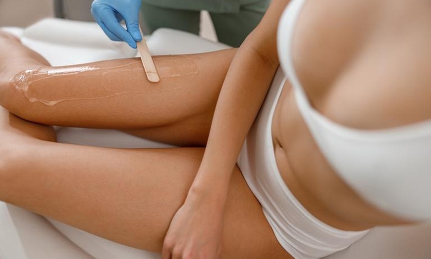 Image 1: Get 1,3,5 or 20  Brazilian/Bikini Wax