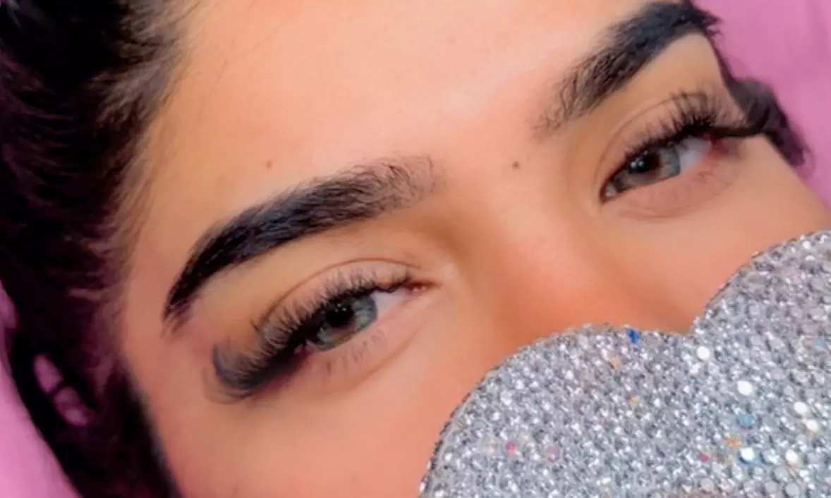 Experience Beautiful Lash Transformations with Diverse Styles 