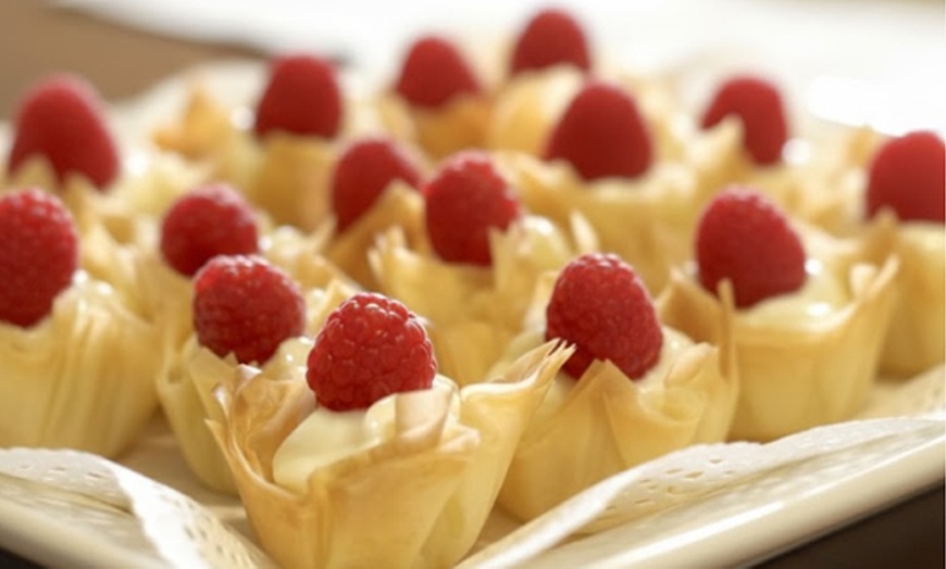 Image 7: Catering de 120 o 240 piezas con Gourmet Madrid