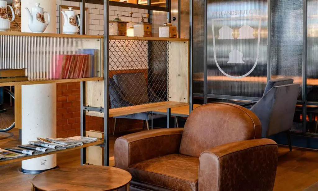 Landshut in Niederbayern: Standard-Doppelzimmer mit Frühstück