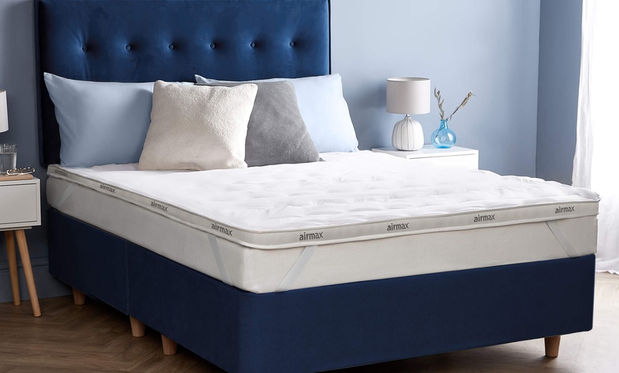 Image 1: Silentnight Airmax Mattress Topper