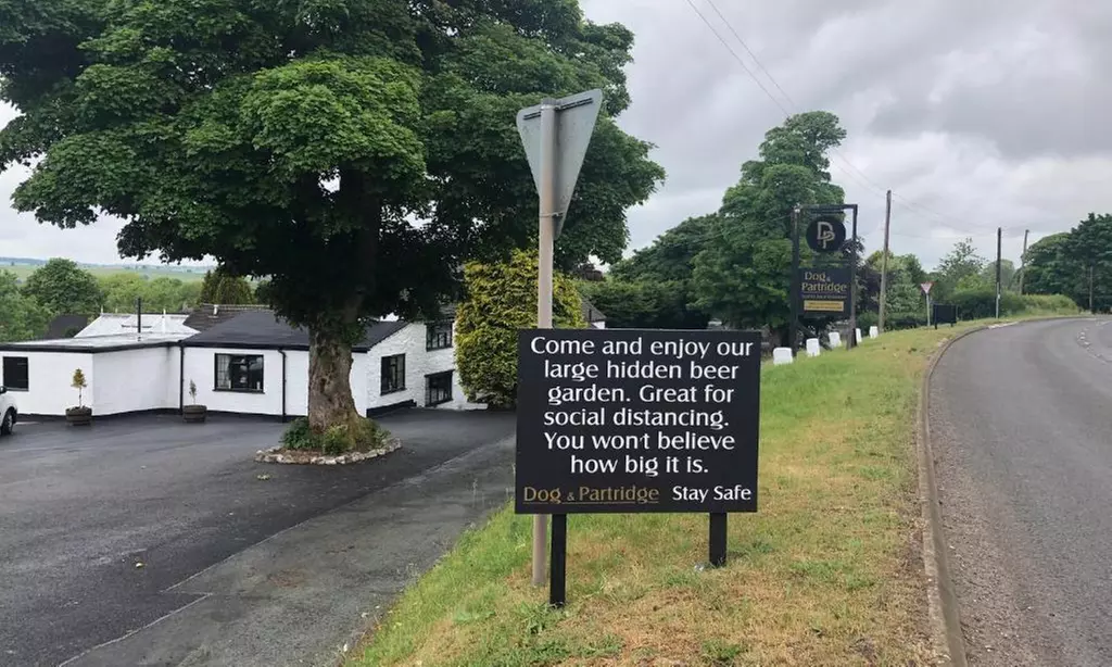 Swinscoe: 2-Night Stay with Breakfast and Optional Dinner