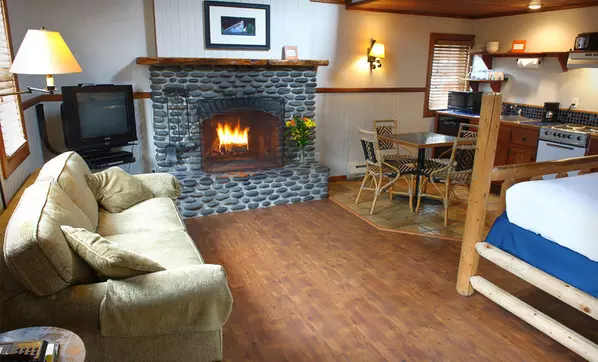 Cannon Beach Hotel Lodgings in Cannon Beach} | Groupon Getaways