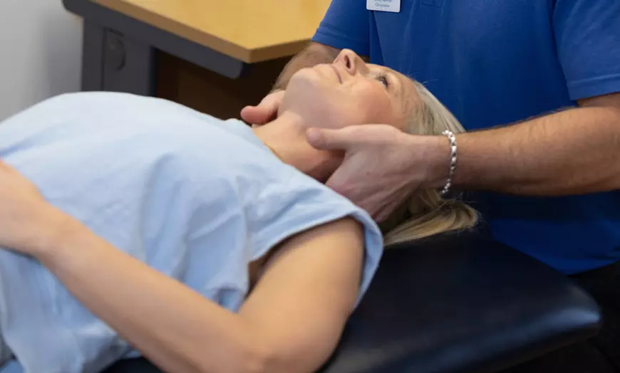 Image 3: Experience a Comprehensive 40-Minute Chiropractic Exam & Consultation
