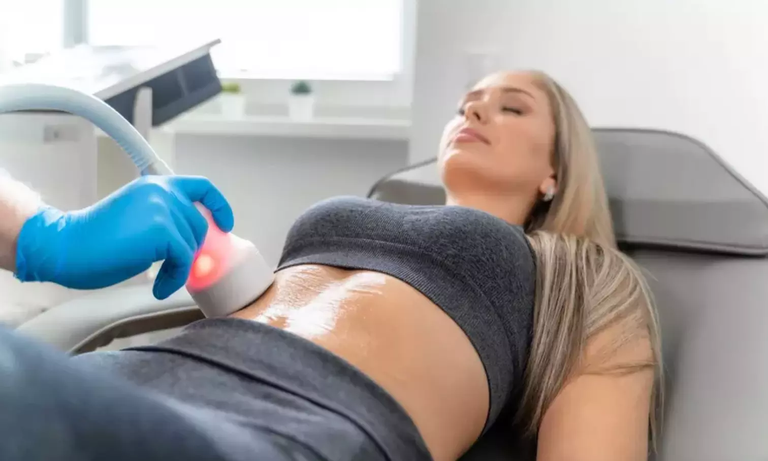 30 Min. CryoShaper Anwendung an 1x Zone für 1 Person