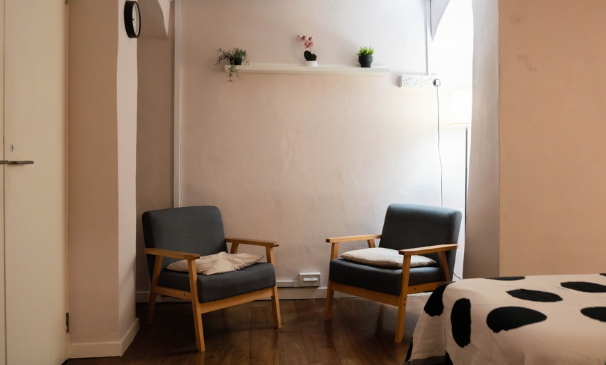 Image 16: Glow & Renewal: Gua Sha Facial — 60 or 75 Minute Session