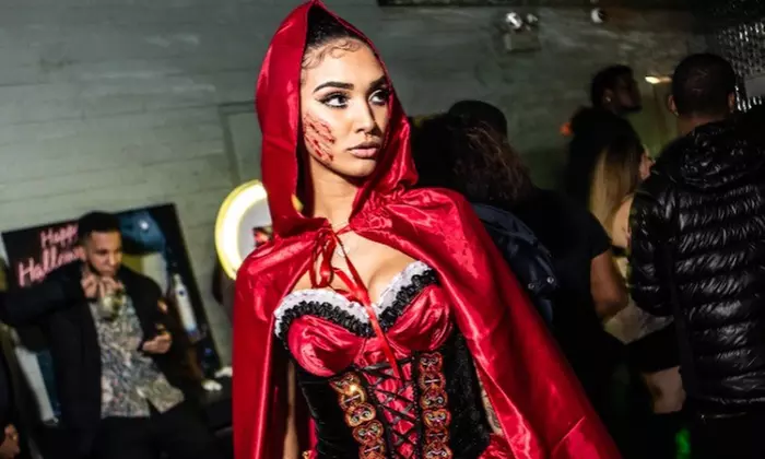 Haunted Halloween Bar Crawl in Downtown Chicago For 1 or 2 or B1G1