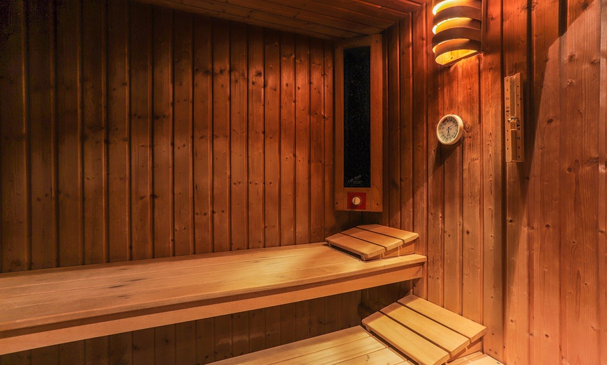 Image 13: Spa Sparagone : bien-être et intimité pour 2 à Wambrechies