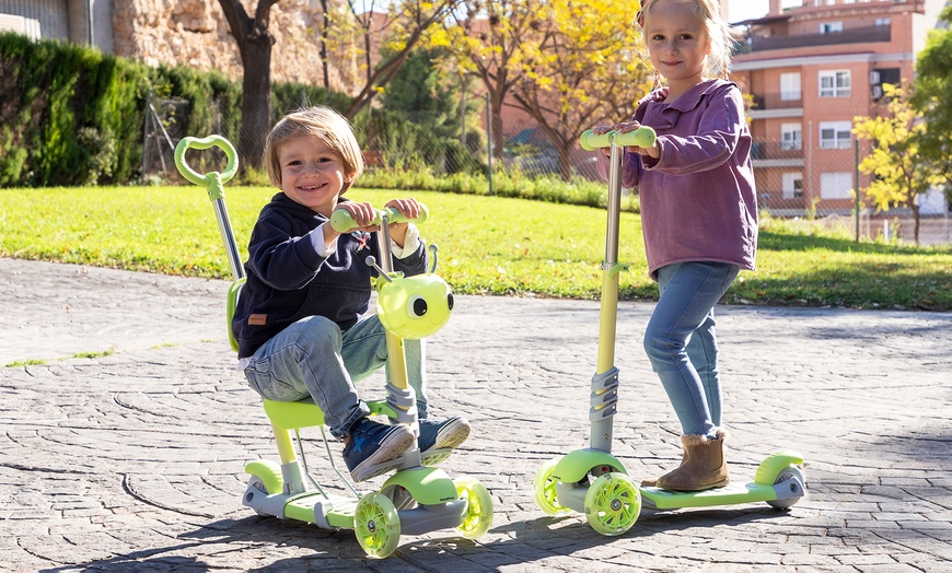 Image 1: Patinete evolutivo infantil con asiento y 3 ruedas de InnovaGoods