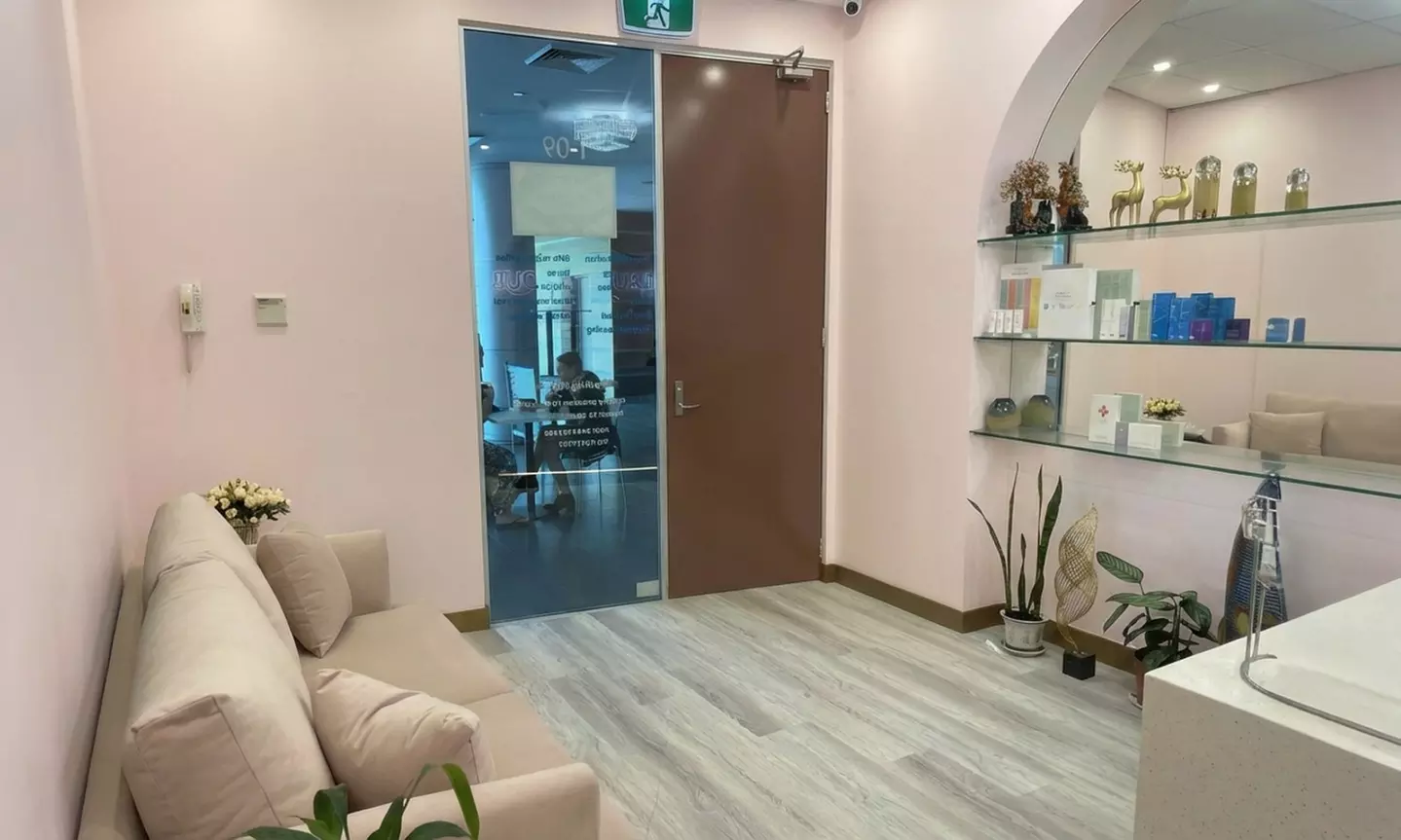 Premium Facial & Massage packages (Up To 66% Off)