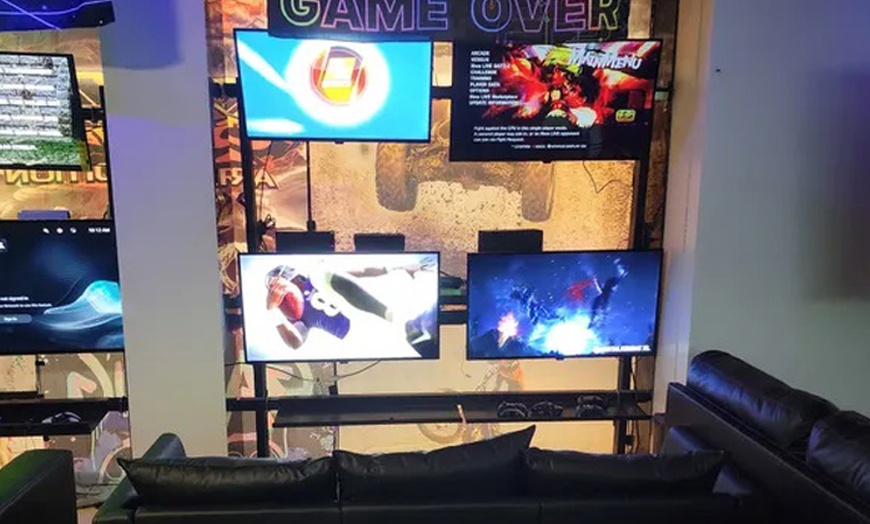 Image 3: Immerse Yourself w/ 60 or 120 Min Gaming Pass or All Day Gaming Pass