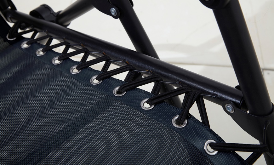 Image 8: Neo Folding Zero Gravity Garden Chairs and Table Set