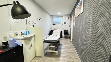 Colon Hydrotherapy Session: 60 Minutes - Medical Massage and Detox