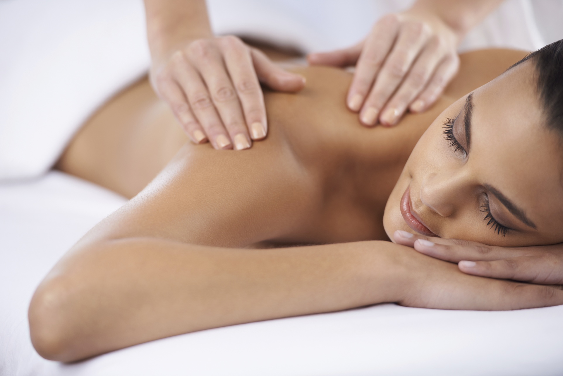 Revitalize with Lymphatic Facial Treatments for Relaxation