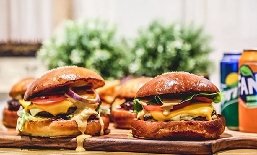 Image 3: Secret Cocktail Hour, Fries, Starters, Cult Burger and More Combo