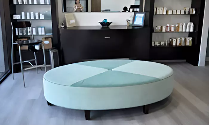 Up to 59% Off on Facial at Facelogic Face & Wellness