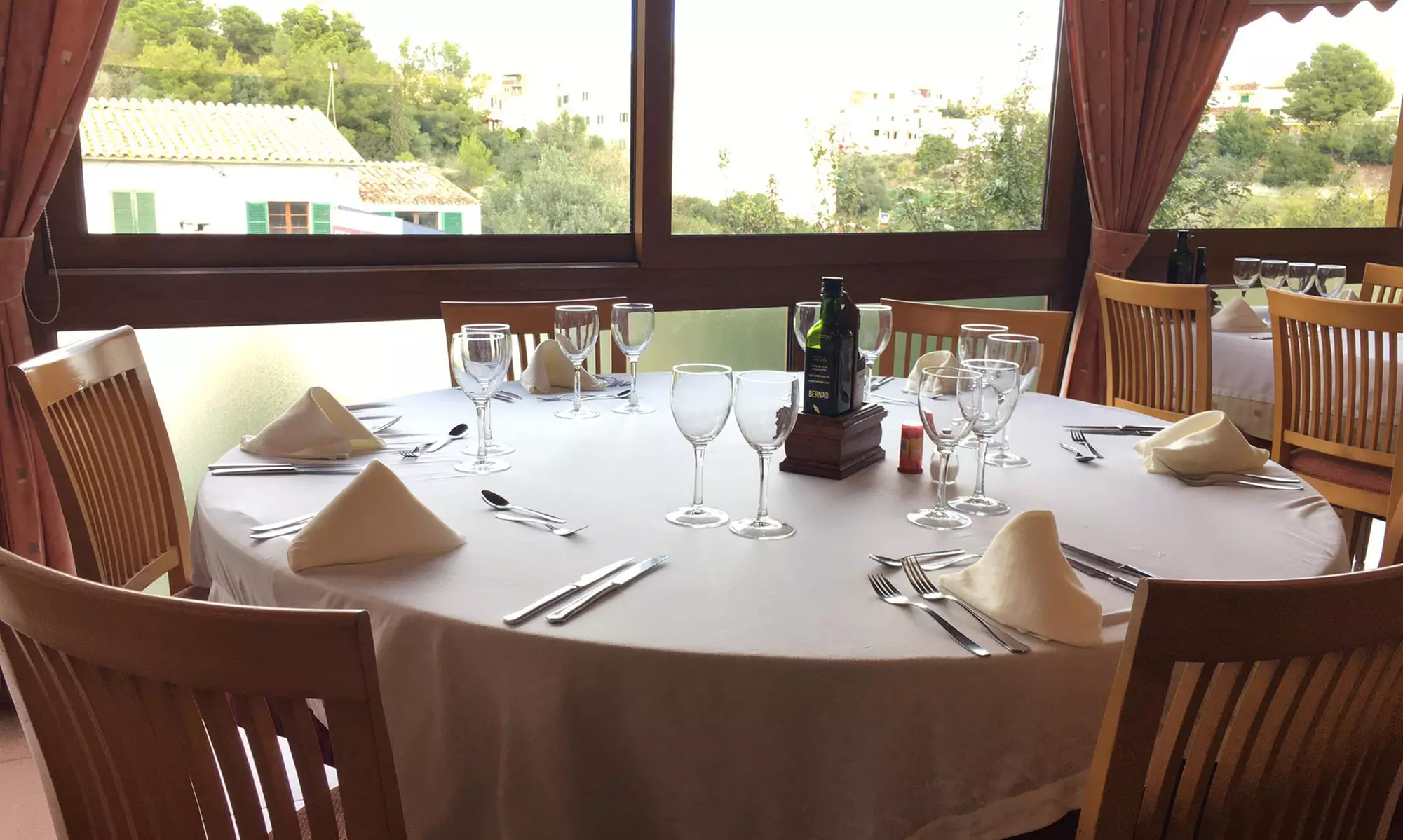 Saborea un menú mallorquín tradicional para 2 o 4 en Es Recó de Gènova