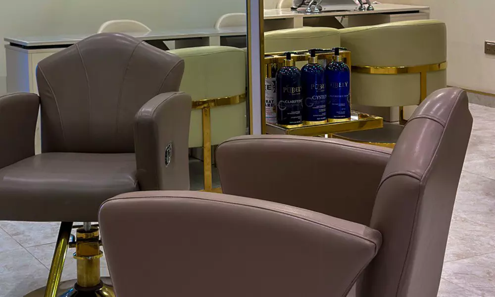 Full Set Eyelash Extension or Eyelash Lamination