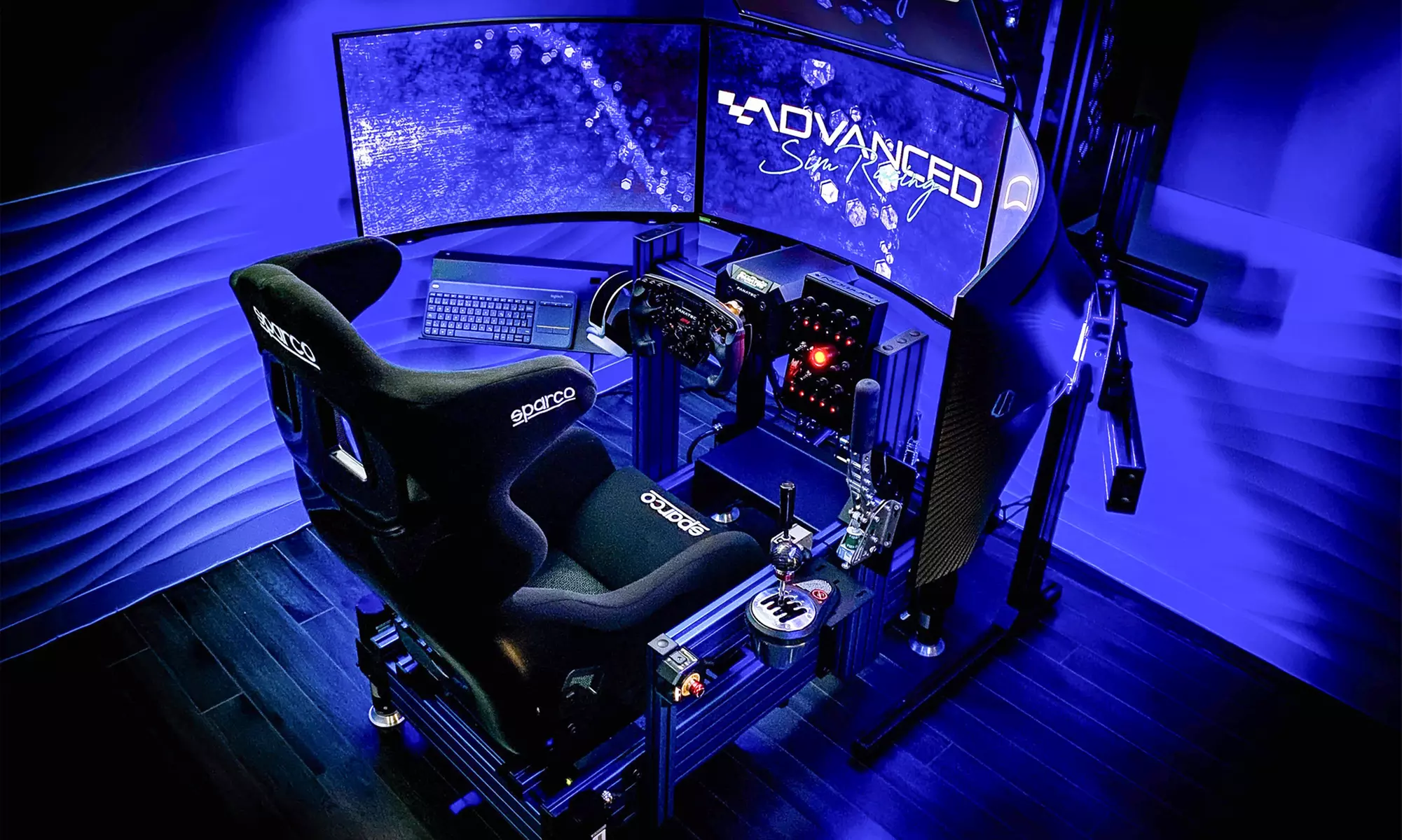 One Hour of SIM Racing and Flying Experience with Immersive, High-Tech Setups - Primary Image