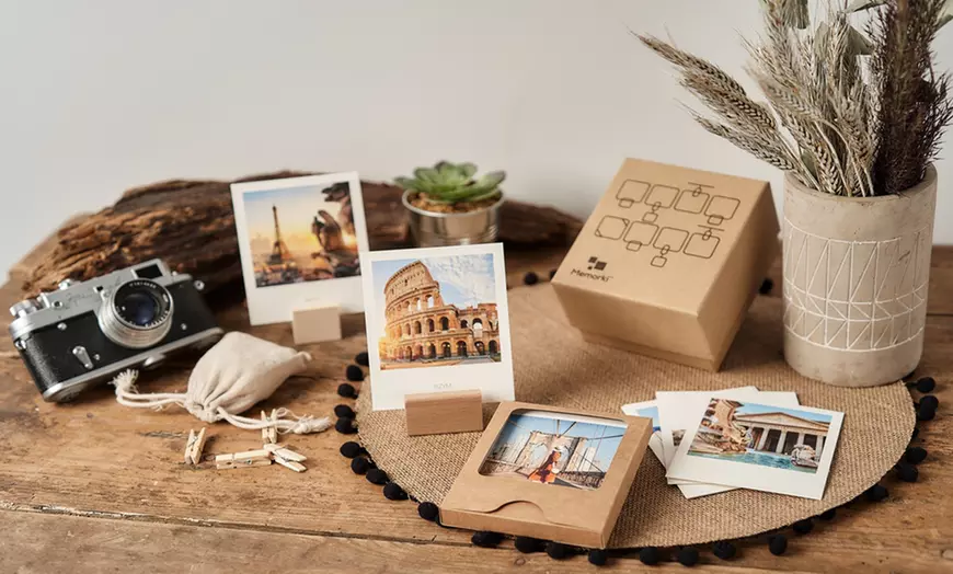 Image 2: Ensemble de 25 "tirages mémo" polaroïds et/ou accessoires