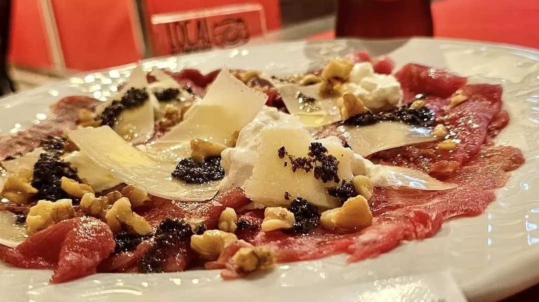 Menú italiano para 2 o 4 personas con entrante, postre y bebida