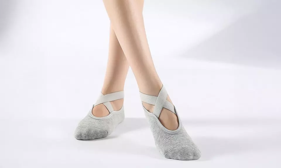 Non Slip Socks with Grips for Women Yoga Ballet Pilates Barre Dance