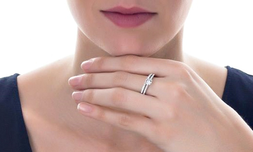 Image 1: Anello Eternity con cristalli