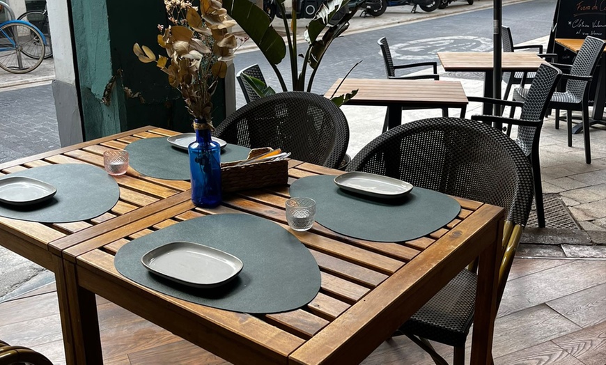 Image 6: Mallalo X y Premium para 2 o 4, con entrantes, bebida y postres