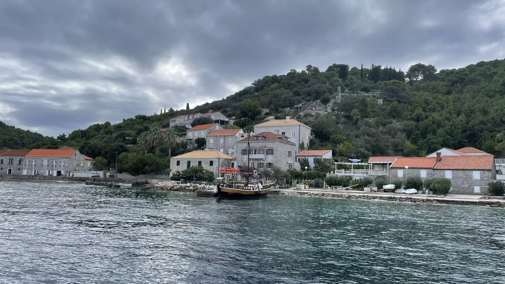 ✈ Croatia & Montenegro: 7-Day w/ Air & Hotel. Price is per Person, Based on 2 Guests per Room. Buy 1 Voucher per Person.